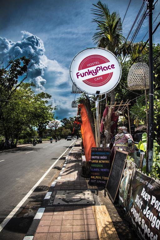 Funky Place Lovina Exteriör bild