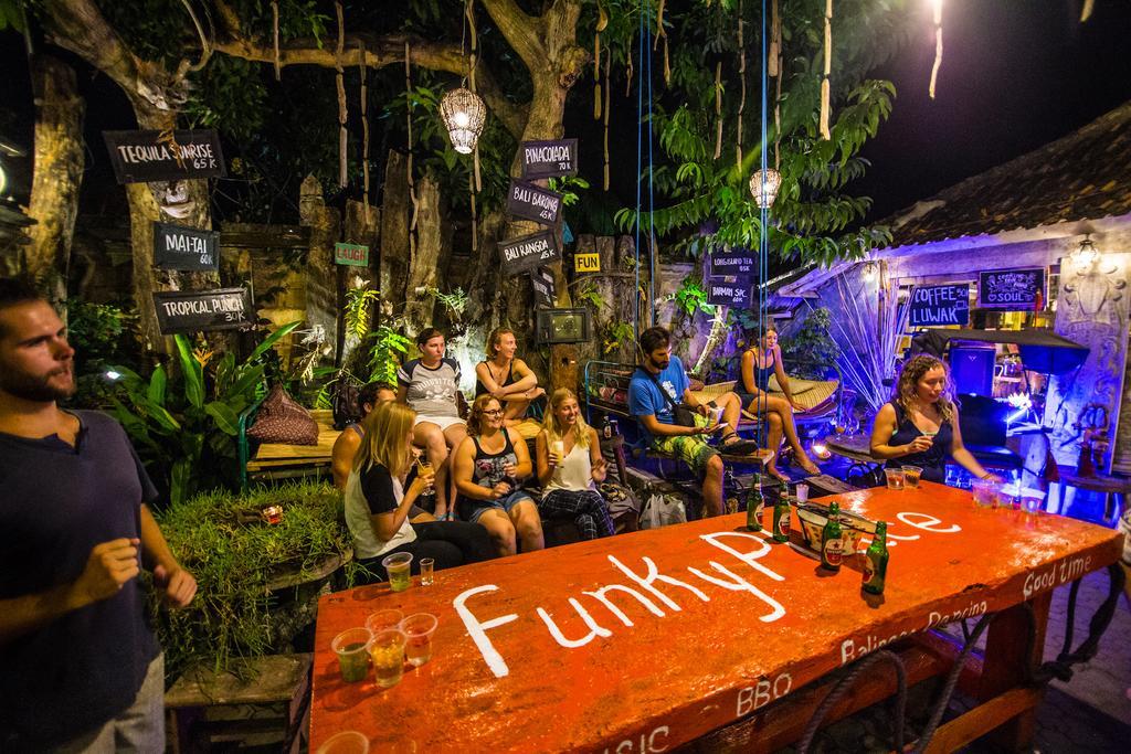 Funky Place Lovina Exteriör bild